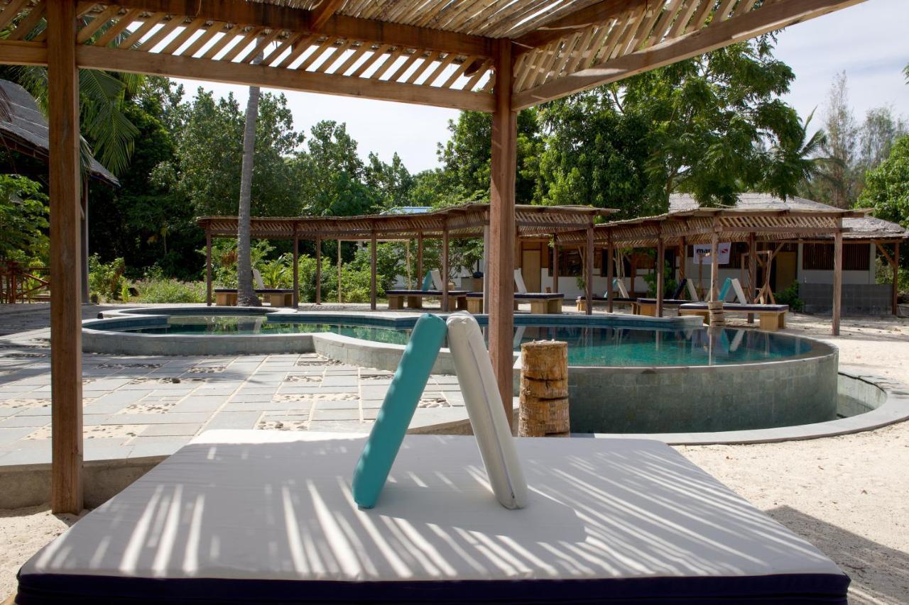 Metita Beach & Dive Resort Daruba Extérieur photo